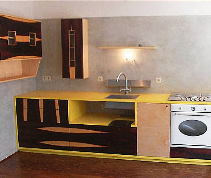 Individuell gefertigter Einbauschrank nach Maß