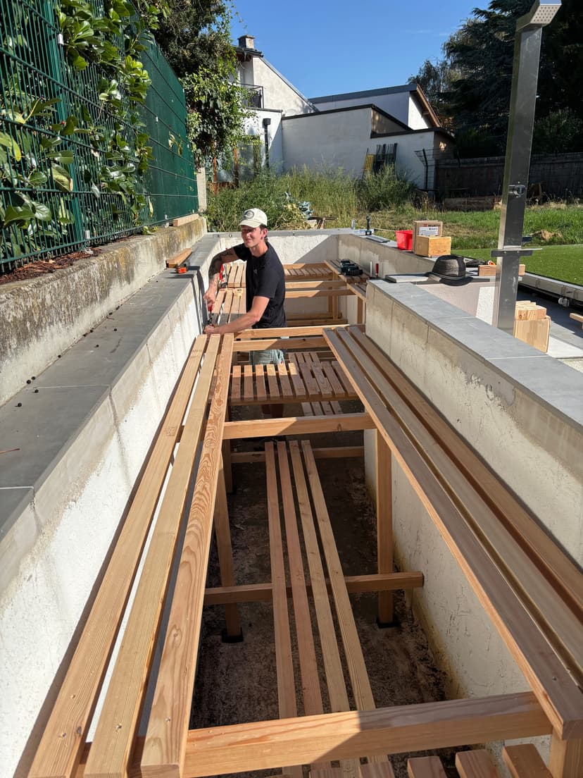Pflanzpodest Wasserpflanzen – Holzwerkstätte Gollner